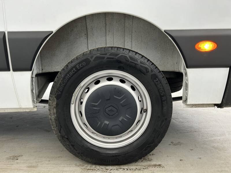Renault Master III