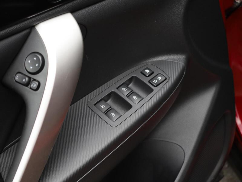 Fahrzeugabbildung Eclipse Cross Allwetter AHK Bild 12 von 18