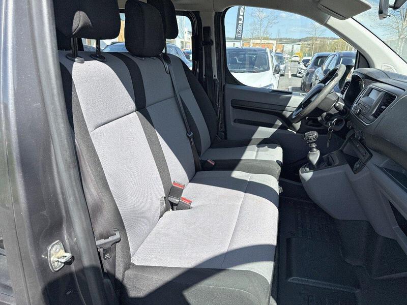 Peugeot Traveller Business