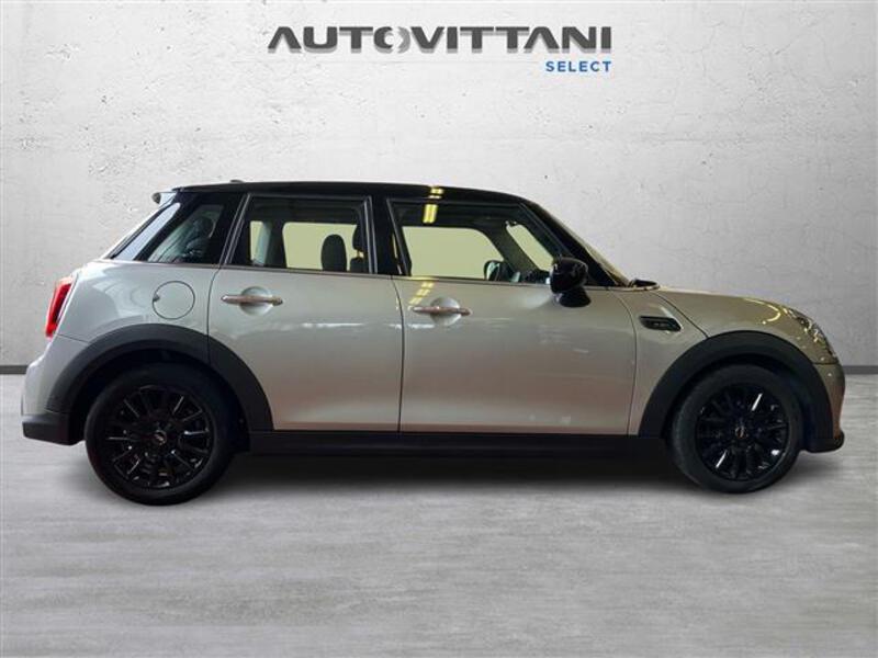Mini