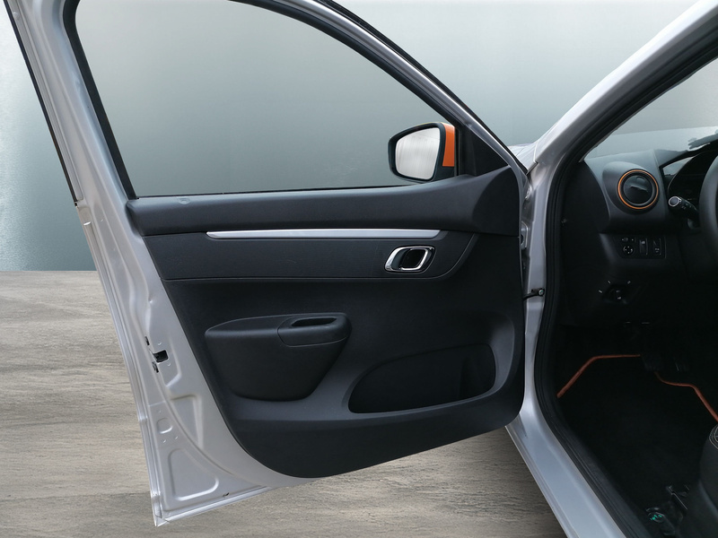 Fahrzeugabbildung Spring Electric 45 Comfort Plus Bild 11 von 14