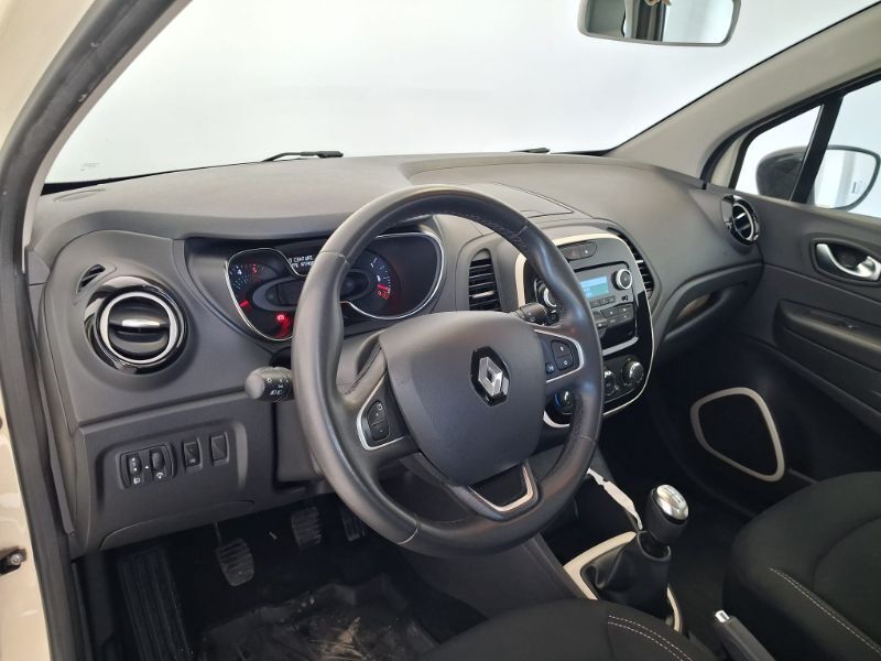 RENAULT Captur 2018 — imagine 5