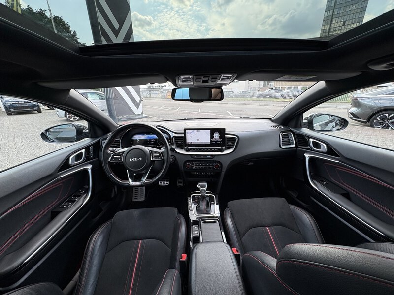 Kia ProCeed