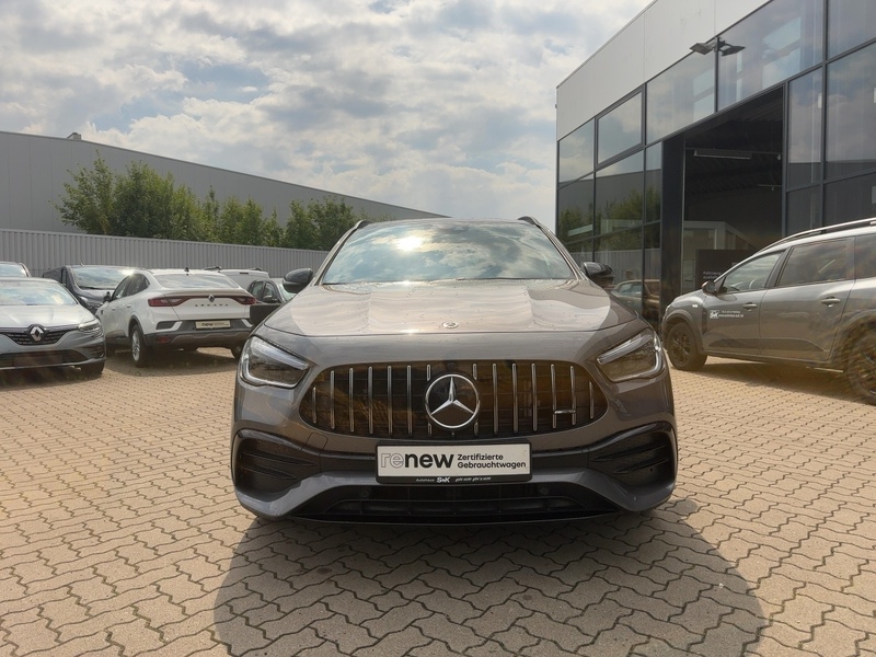 Mercedes-Benz GLA 35 AMG