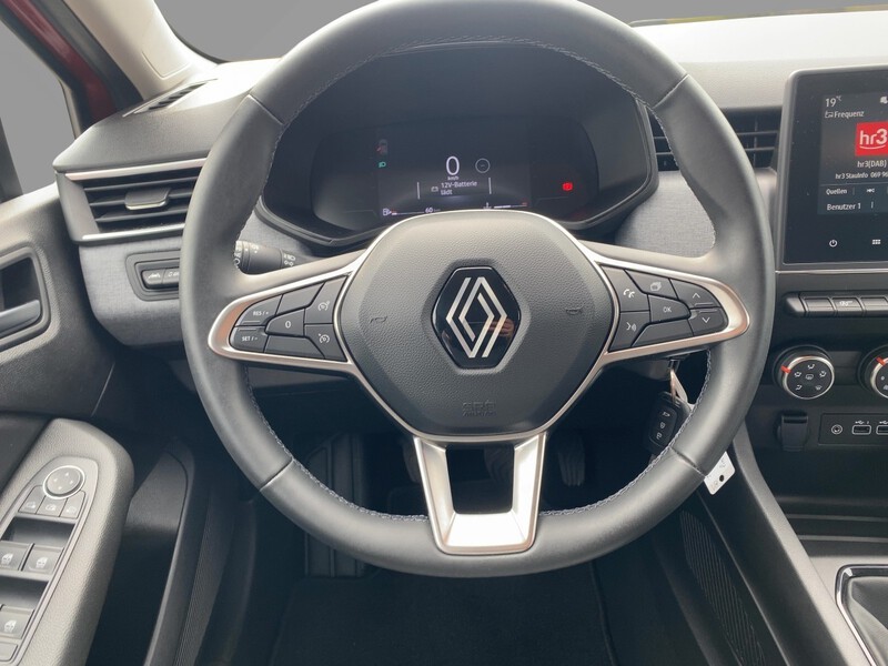 Fahrzeugabbildung Clio EVOLUTION SCe 65 Bild 10 von 19