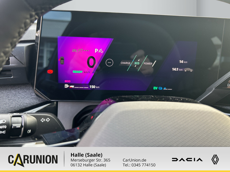 Fahrzeugabbildung Clio Google-Nav. Bild 10 von 11