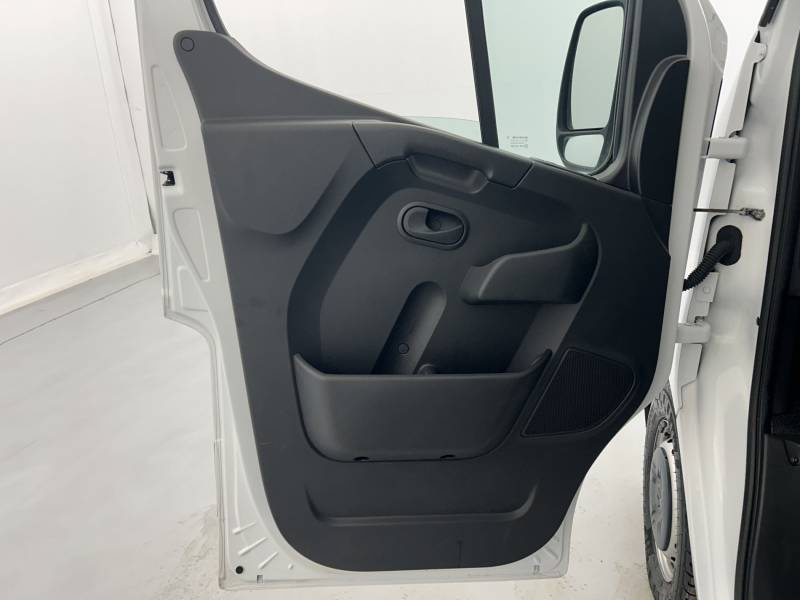 Renault Master III