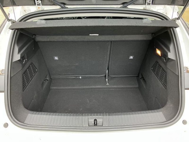 Fahrzeugabbildung Megane E-Tech 100% Paket Evolution ER EV60 130 Bild 5 von 16