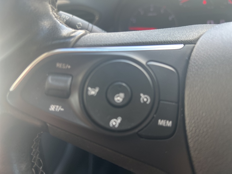 Fahrzeugabbildung Crossland 1.2 Turbo Edition S/S Bild 11 von 13