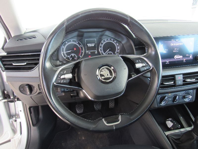 SKODA Kamiq 2022 — imagine 42