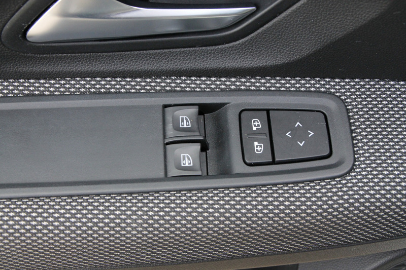 Fahrzeugabbildung Sandero ECO-G Bild 14 von 21