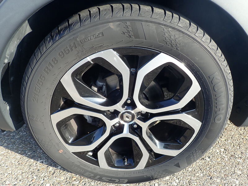 Fahrzeugabbildung Arkana INTENS TCe 140 EDC (M Bild 3 von 18
