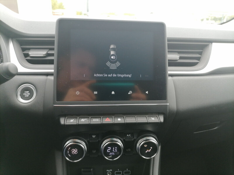 Fahrzeugabbildung Captur 1.3 TCe 140 Mild-Hybrid Bild 15 von 15