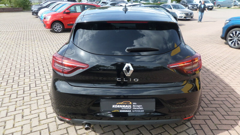 Fahrzeugabbildung Clio Sitzheizung vorn Einparkhilfe hinten Bild 5 von 15