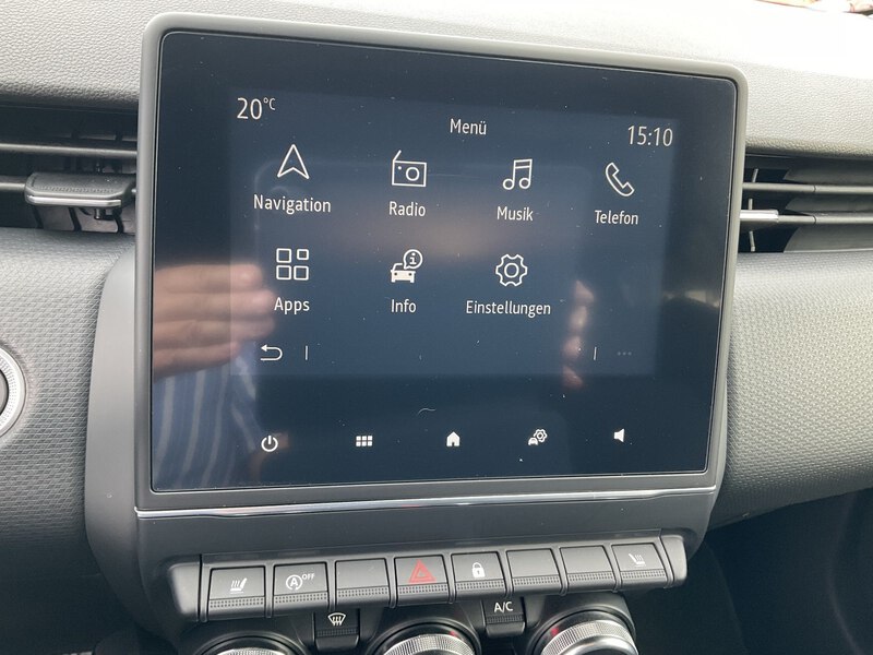 Fahrzeugabbildung Clio *Navi* PDC* Bild 15 von 18