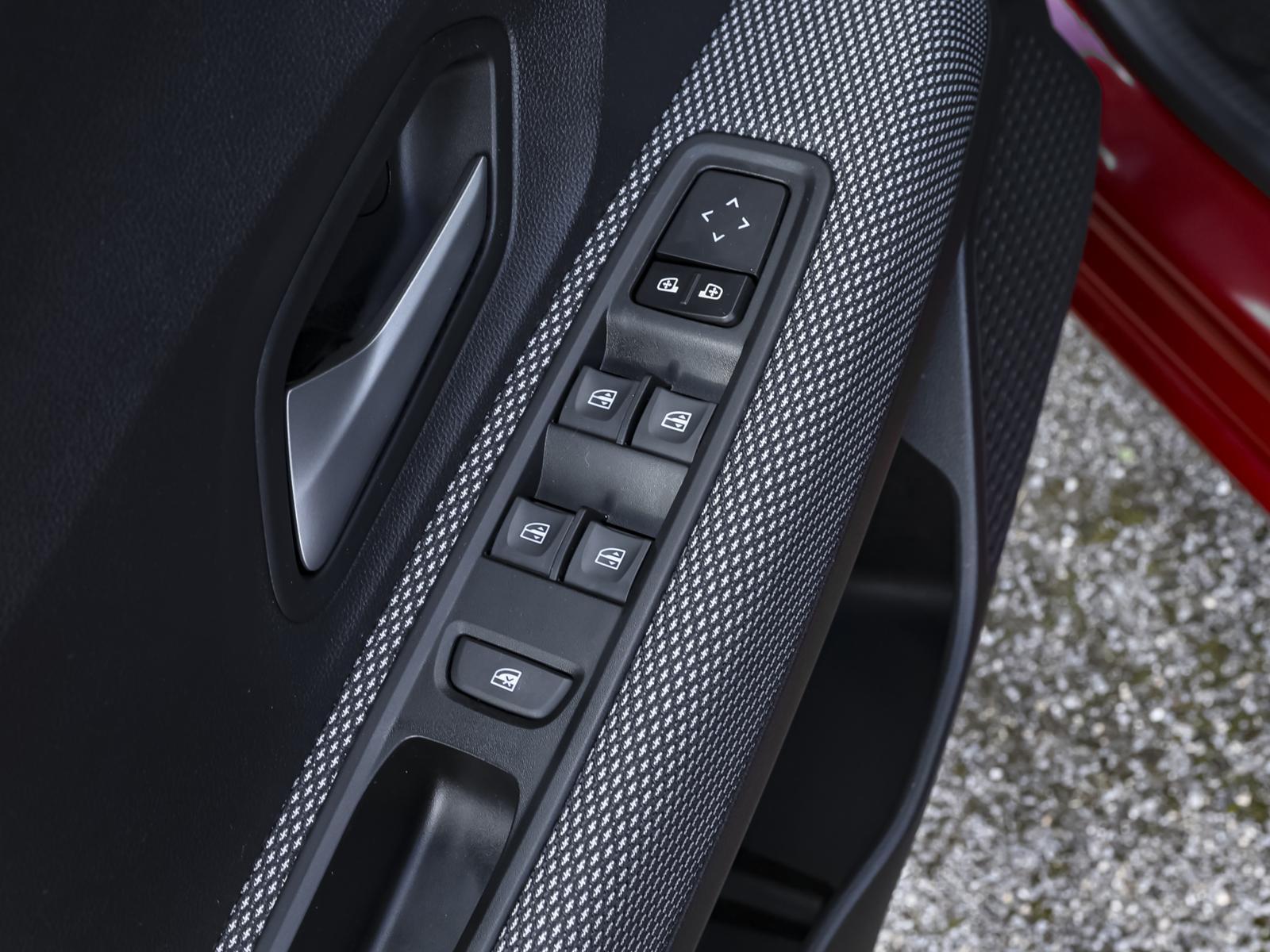 Dacia Sandero – Bild 9