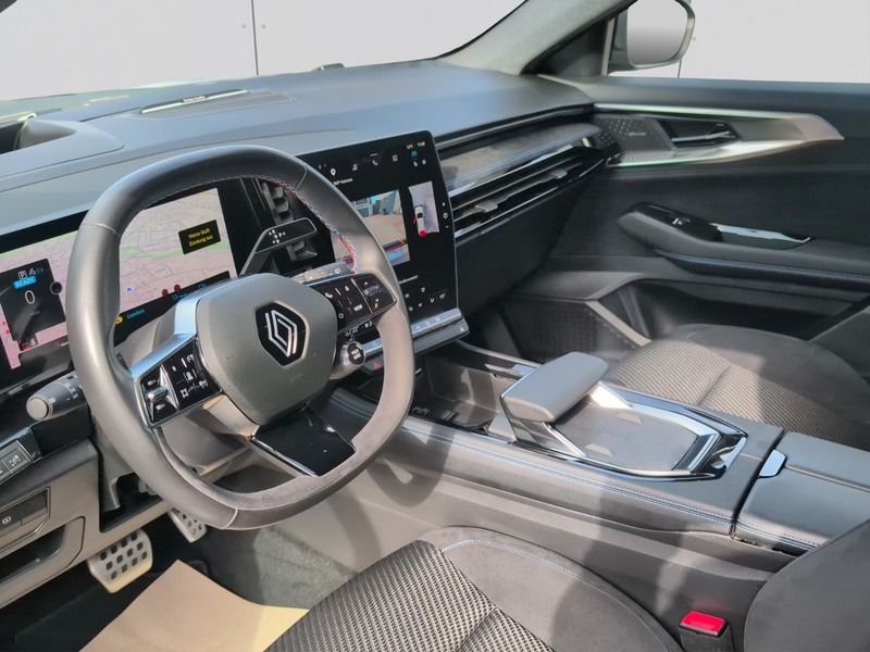 Fahrzeugabbildung Austral Iconic Esprit Alpine E-Tech Full Hybrid 200 Bild 11 von 15