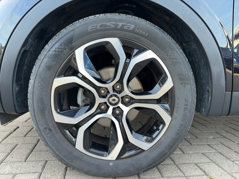 Fahrzeugabbildung Arkana ABS Fahrerairbag Bild 12 von 21