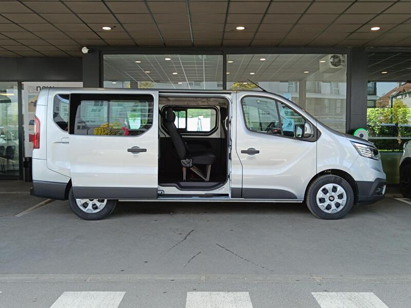 Renault Trafic Combi