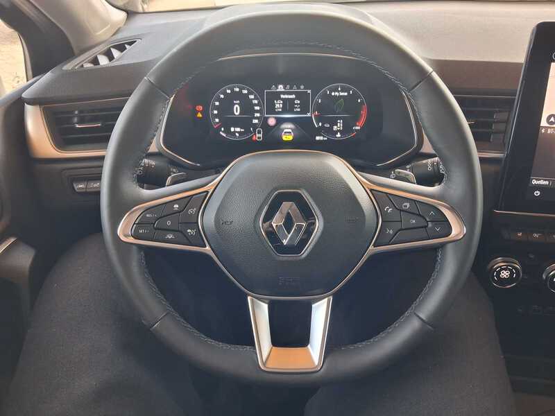 Fahrzeugabbildung Captur Techno MHD 140 EDC*in Germersheim* Bild 17 von 21