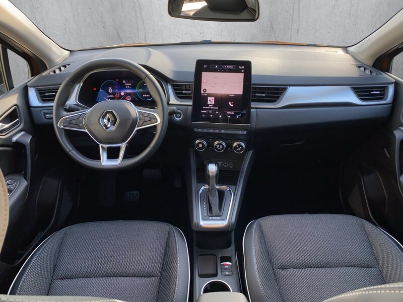 Fahrzeugabbildung Captur Intens Pugin Hybrid AHK Bild 13 von 15