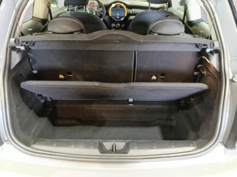 Mini F56 LCI
