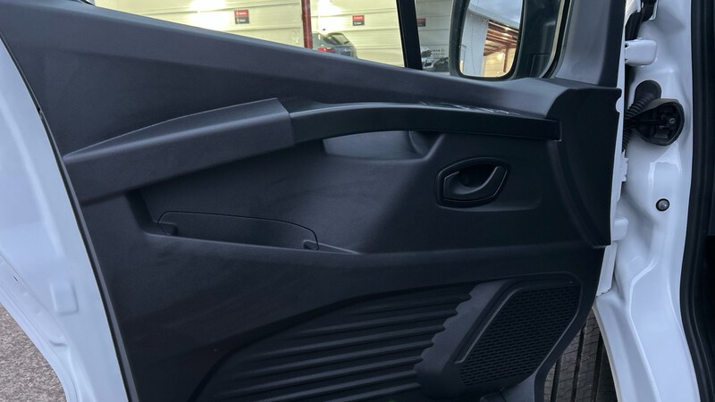 Renault Trafic Combi