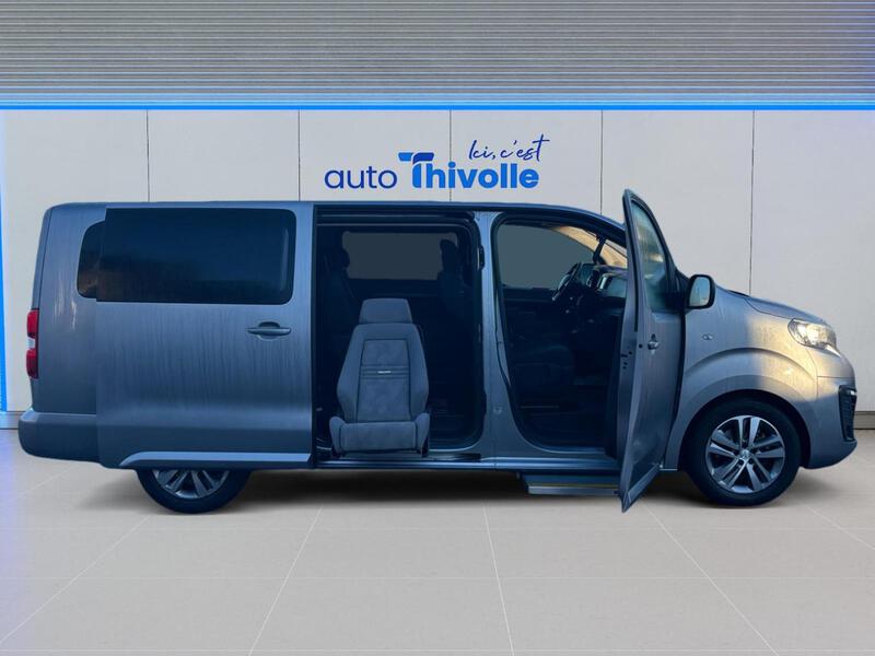 Peugeot Traveller