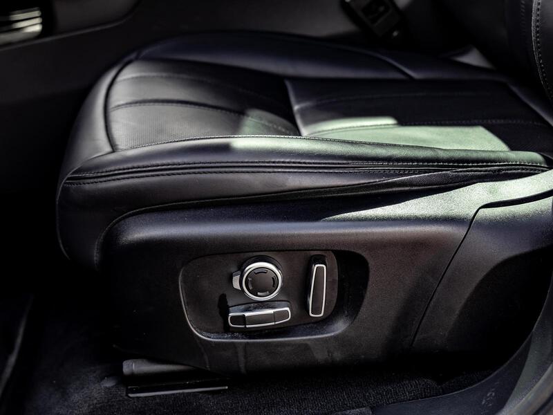Fahrzeugabbildung Range Rover Evoque BLACK P. Bild 16 von 20