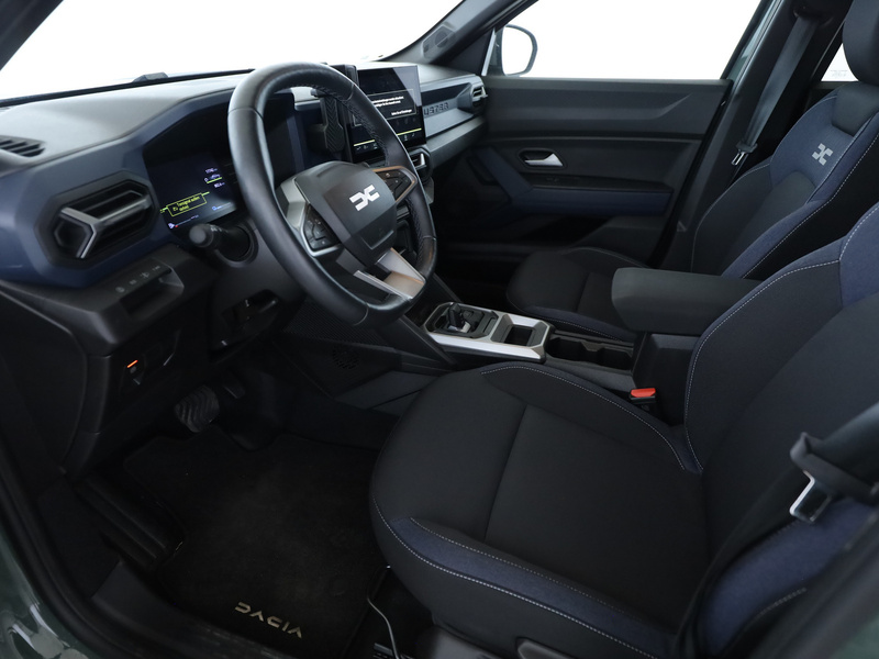Fahrzeugabbildung Duster 1.6 140 Journey HYBRID  Bild 27 von 30