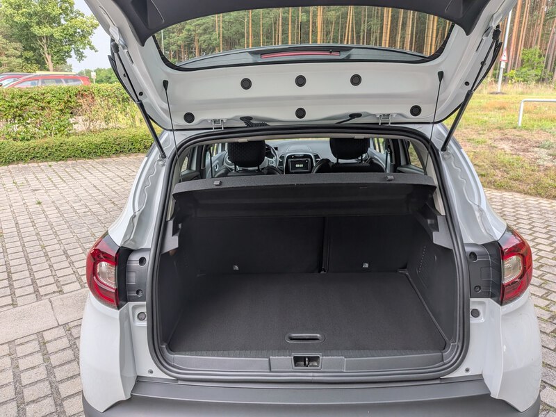 Fahrzeugabbildung Captur ABS Fahrerairbag ESP Bild 3 von 12