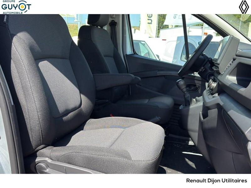 Renault Trafic Combi