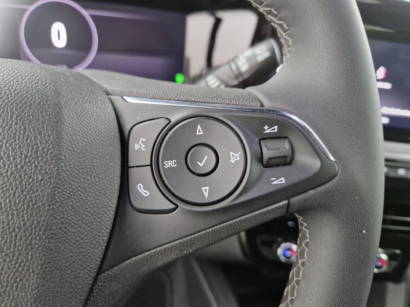 Fahrzeugabbildung Mokka 1.2 Turbo Ultimate Massage ACC Bild 30 von 36
