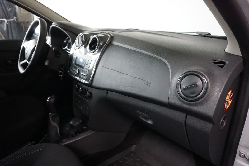 DACIA Logan 2018 — imagine 37