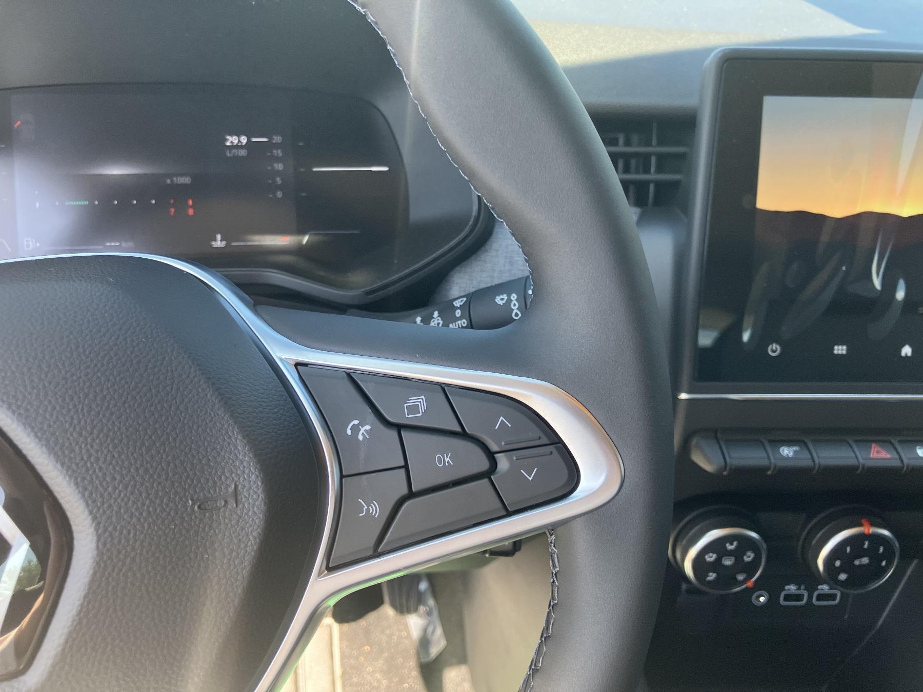 Renault Clio – Bild 16
