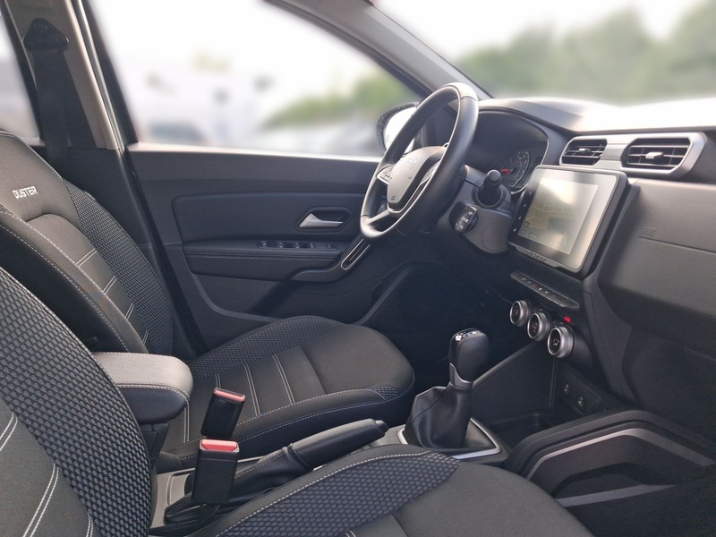 Fahrzeugabbildung Duster *NAVI*AUTOMATIK* Bild 13 von 15