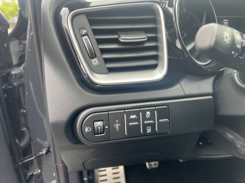 KIA Xcee'D