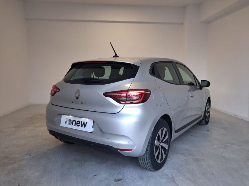 RENAULT Clio 2022 — imagine 44