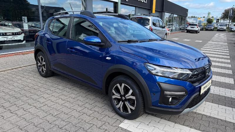 Fahrzeugabbildung Sandero Stepway Comfort TCe 90 Bild 3 von 18