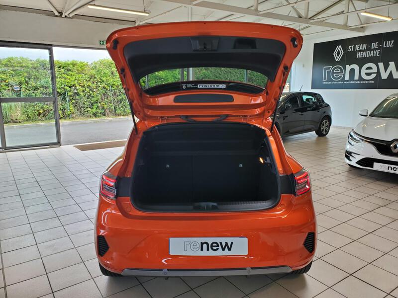 Renault Clio V
