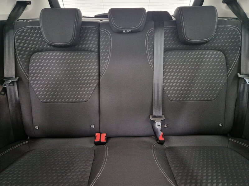 Fahrzeugabbildung Fiesta 1.0 EcoBoost MHEV Titanium Bild 12 von 27