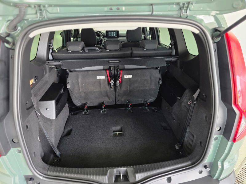 DACIA Jogger 2023 — imagine 48