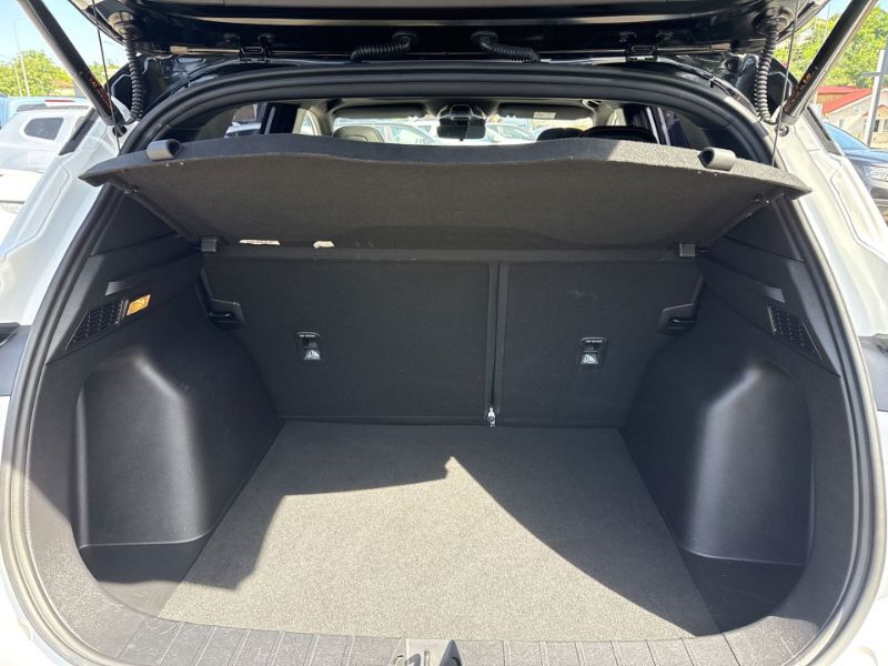 GEELY Coolray 2023 — imagine 11