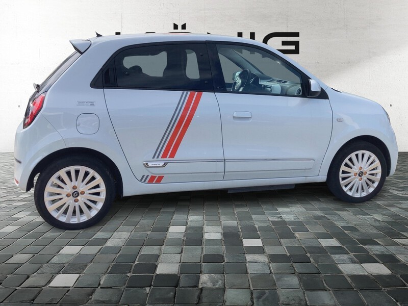 Fahrzeugabbildung Twingo ELECTRIC VIBES Bild 2 von 20