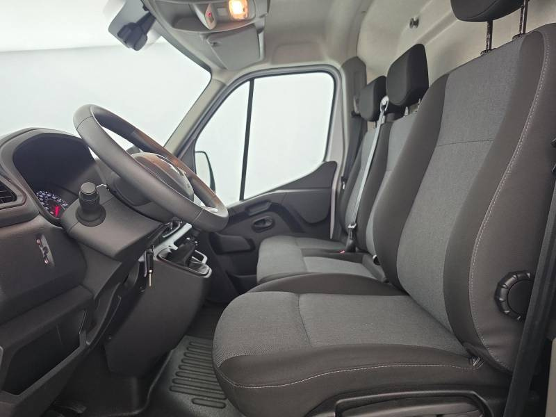 Renault Master III