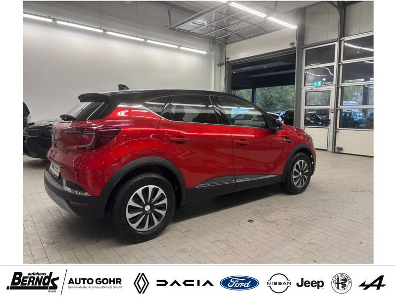 Fahrzeugabbildung Captur TCe Mild Hybrid 140 GPF Bild 5 von 28