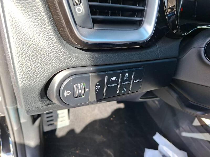 KIA Xcee'D