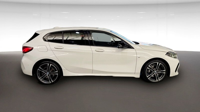 BMW Serie 1 F40