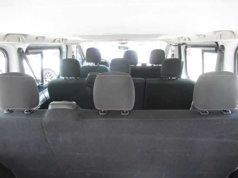 Renault Trafic Combi