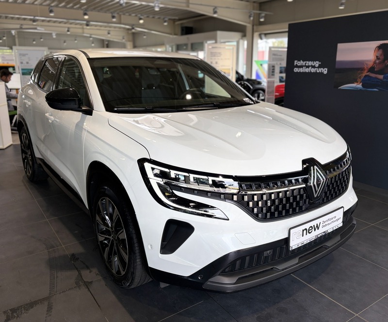Fahrzeugabbildung Austral Techno Full Hybrid 200 PS Bild 4 von 50